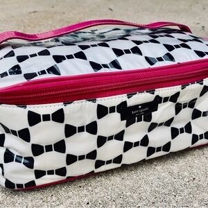 Large Kate Spade Bow Tie Pattern with Pink Accents - Like New